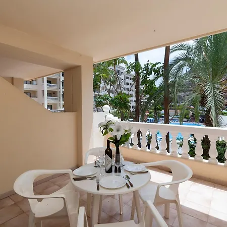 Apartment Lovely Communal Heated Pool