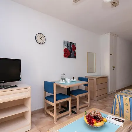 Apartment Lovely Communal Heated Pool Arona (Tenerife)